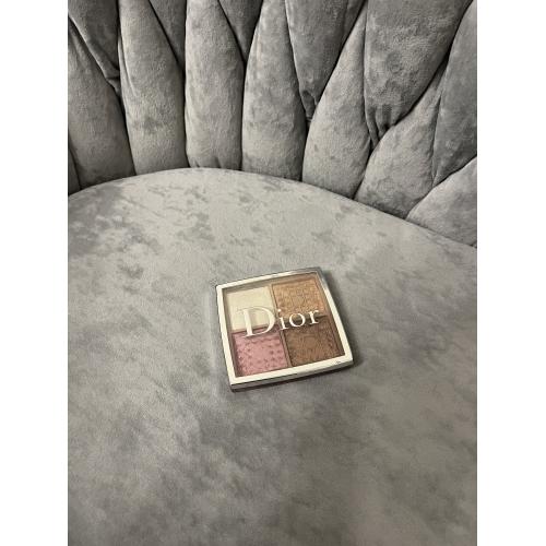 Christian Dior Backstage, Glow Face Palette (Paleta rozświetlaczy do twarzy) - opinie | zdjęcie do recenzji od Ankaskakakanka