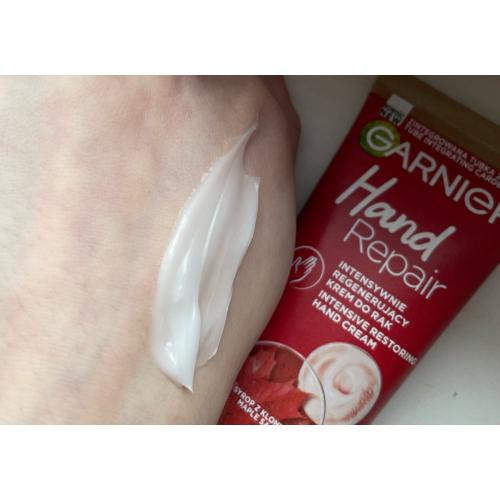 Garnier Hand Repair, Intensywnie regenerujący krem do rąk (nowa wersja) - opinie | zdjęcie do recenzji od Rina_Ch989 - 2