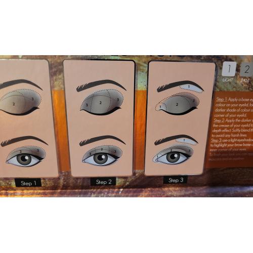 Fab Factory Golden 18-colour Beauty Palette (Paleta cieni do powiek) - opinie | zdjęcie do recenzji od szminka2010 - 3