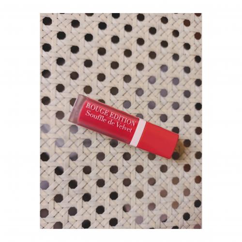 Bourjois Rouge Edition Souffle de Velvet (Matowa pomadka do ust) - opinie | zdjęcie do recenzji od Alezwieje - 2