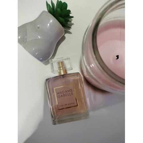 La Rive Madame Isabelle EDT - opinie | zdjęcie do recenzji od blondeinbeauty