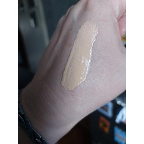 Miss Sporty Naturally Perfect, Serum Foundation (Nawilżający podkład serum) - opinie | zdjęcie do recenzji od ilonkaivi - 5