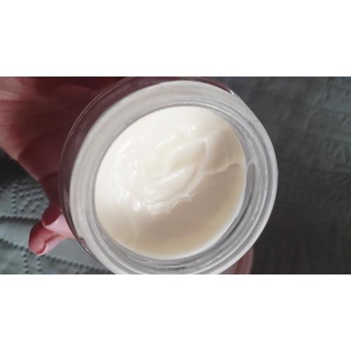 Biotaniqe Lift Infusion, Liposomal Anti-Wrinkle Cream (Liposomowy krem przeciwzmarszczkowy) - opinie | zdjęcie do recenzji od zcosmetica_me - 3