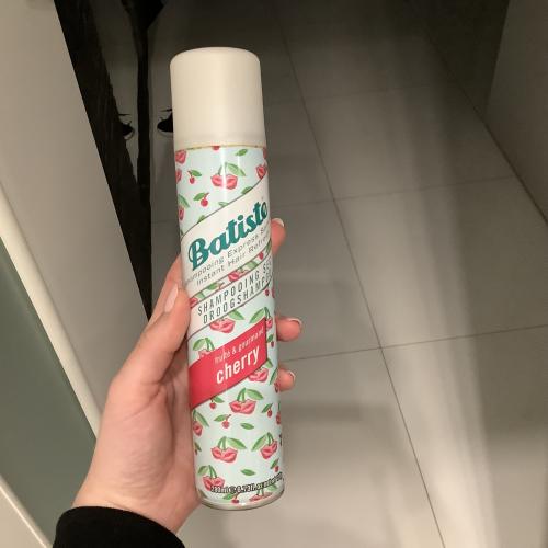Batiste Cherry, Dry Shampoo (Suchy szampon do włosów) - opinie | zdjęcie do recenzji od TaMagdalena