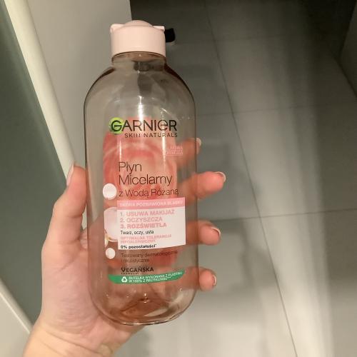 Garnier Skin Naturals, Płyn micelarny z wodą różaną - opinie | zdjęcie do recenzji od TaMagdalena