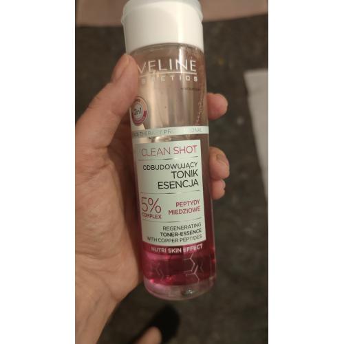 Eveline Cosmetics Face Therapy Professional, Clean Shot, Odbudowujący tonik esencja - opinie | zdjęcie do recenzji od MinimaNebula