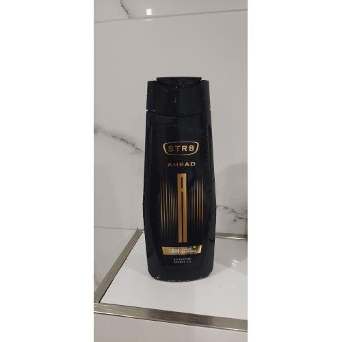 STR8 Ahead Giannis Antetokounmpo, Shower Gel (Odświeżający żel pod prysznic dla mężczyzn) - opinie | zdjęcie do recenzji od Malgos_es