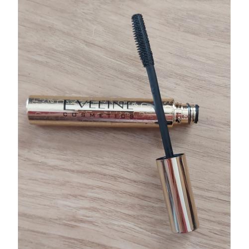 Eveline Cosmetics Volumix Fiberlast Mascara Volume & Lift & Separation (Tusz do rzęs pogrubiający) - opinie | zdjęcie do recenzji od bbozenka