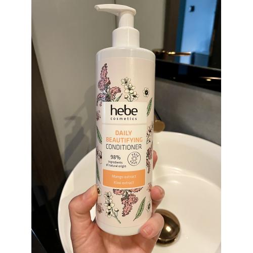 Hebe Cosmetics, Daily Beautifying Conditioner (Pielęgnująca odżywka do włosów) - opinie | zdjęcie do recenzji od Myszamouse