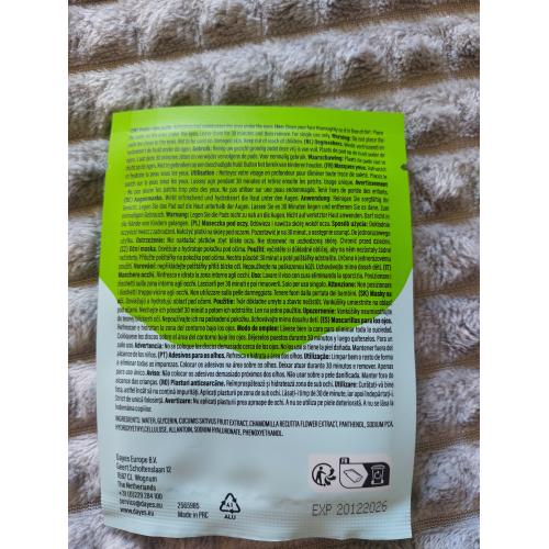 Action SkinBliss, Cucumber Under-Eye Pads (Ogórkowe płatki pod oczy) - opinie | zdjęcie do recenzji od WiktoriaTracz
