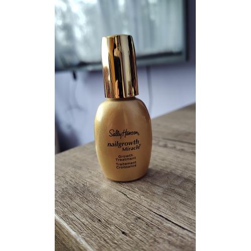 Sally Hansen Nailgrowth Miracle (Odżywka do paznokci (nowa wersja)) - opinie | zdjęcie do recenzji od joaska1992