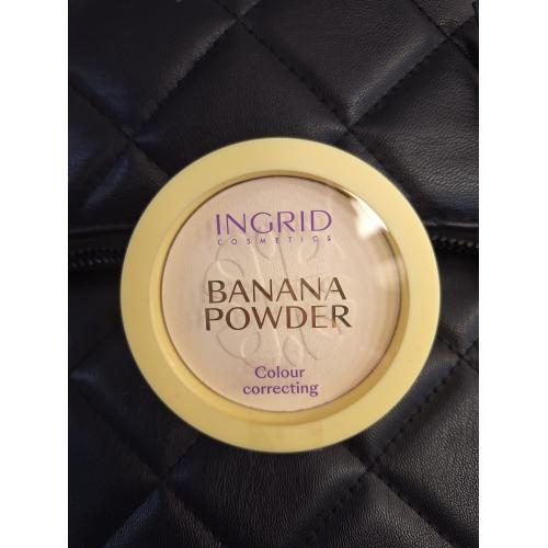 Ingrid Cosmetics Banana Powder Colour Correcting (Puder bananowy) - opinie | zdjęcie do recenzji od Narcyz90