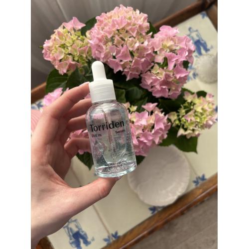 Torriden Dive-In, Low Molecular Hyaluronic Acid Serum (Serum nawilżające do twarzy z niskocząsteczkowym Kwasem Hialuronowym i Ceramidami) - opinie | zdjęcie do recenzji od pattyskincare