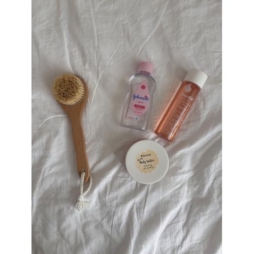 Nacomi Natural Body Butter Fluffy Vanilla Creme Brulee (Masło do ciała  `Waniliowe creme brulee`) - opinie | zdjęcie do recenzji od pattyskincare