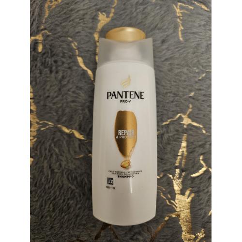 Pantene Pro-V, Intensywna Regeneracja, Szampon do włosów normalnych (nowa wersja) - opinie | zdjęcie do recenzji od Pantera Nera
