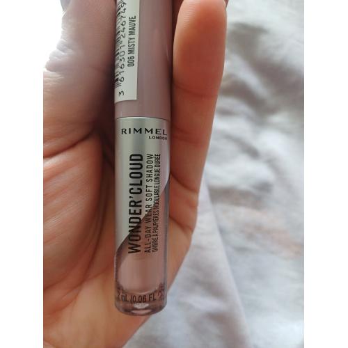 Rimmel Wonder'Cloud All-day-wear Soft Shadow (Matowy cień do powiek w płynie) - opinie | zdjęcie do recenzji od KIN0183 - 1