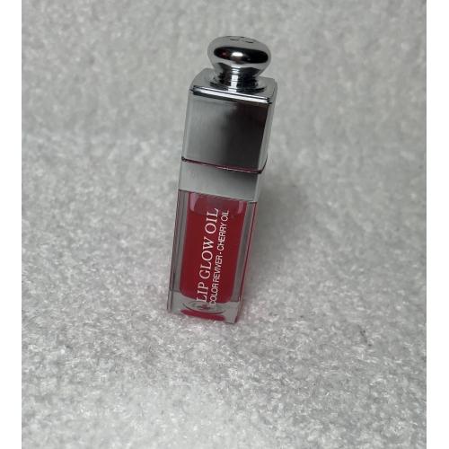 Christian Dior Lip Glow Oil (Olejek do ust) - opinie | zdjęcie do recenzji od Julia34682 - 1