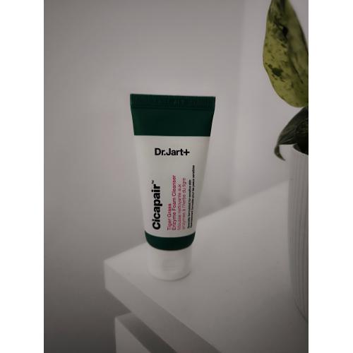 Dr. Jart+ Cicapair, Tiger Grass Enzyme Foam Cleanser (Enzymatyczna pianka oczyszczająca z trawą tygrysią) - opinie | zdjęcie do recenzji od camsornot