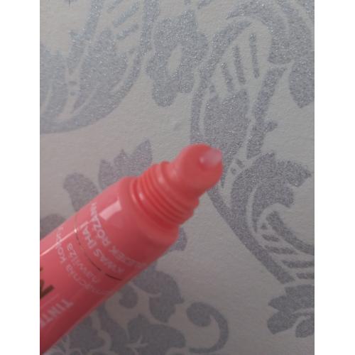 AA Wings of Color Tinted Push-Up Lip Serum (Serum wzmacniające kolor ust) - opinie | zdjęcie do recenzji od giulia92 - 2