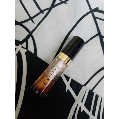 Eveline Cosmetics Gloss Lip Oil (Olejek do ust) - opinie | zdjęcie do recenzji od Owocowysad - 3
