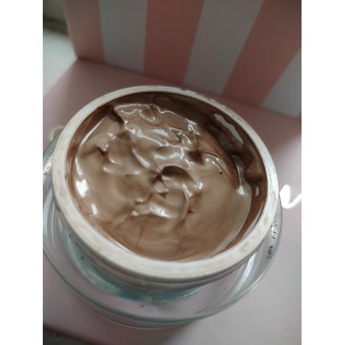 AA Diamond Glow by Magda Pieczonka, Multi-use Creamy Highlighter (Rozświetlacz kremowy do twarzy i ciała) - opinie | zdjęcie do recenzji od LadyB88 - 2