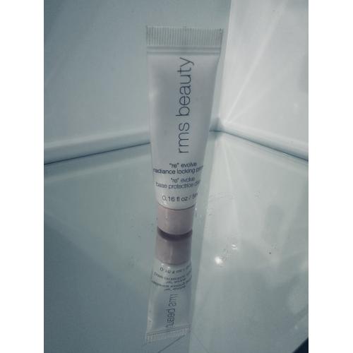 RMS Beauty "Re" Evolve Radiance Locking Primer (Baza pod makijaż) - opinie | zdjęcie do recenzji od ALM007
