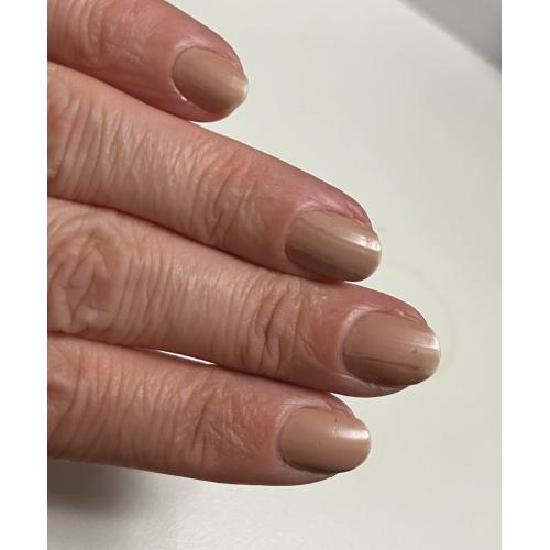 Miss Sporty Naturally Perfect, Nail Polish (Lakier do paznokci) - opinie | zdjęcie do recenzji od MalgorzataEmandes