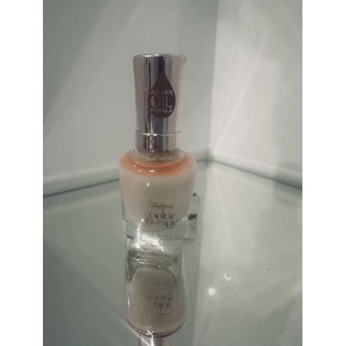 Sally Hansen Color Therapy, Nail Color (Lakier do paznokci) - opinie | zdjęcie do recenzji od ALM007