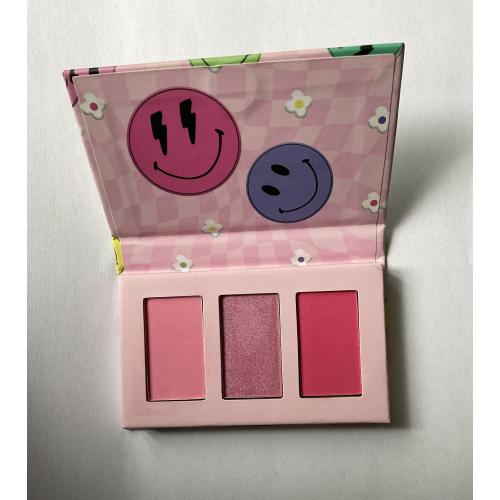 BYS Cosmetics 3pc Mini Graphic Blush Palette Smiley (Paleta róży do policzków) - opinie | zdjęcie do recenzji od kialacm - 2