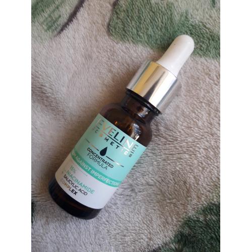 Eveline Cosmetics Skoncentrowana Formuła, Serum 15% niacynamid + kwas salicylowy `Niedoskonałości` - opinie | zdjęcie do recenzji od MAnetta35 - 2