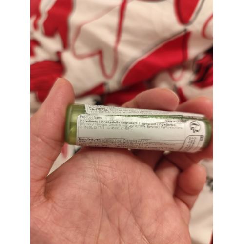 Kiss Beauty Hydrating Aloe Vera Gel Lipstick (Aloesowa pomadka nawilżająca zmieniająca kolor) - opinie | zdjęcie do recenzji od clareblondi - 5