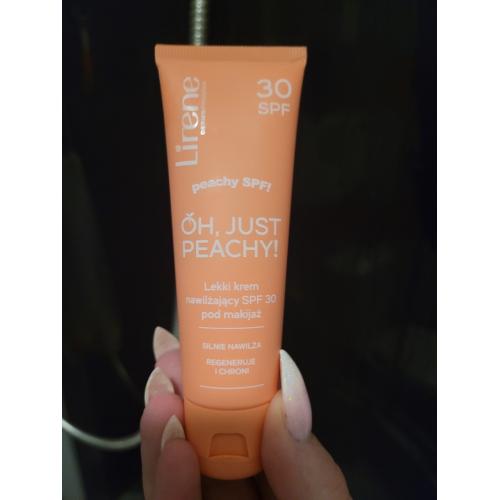 Lirene Dermoprogram Oh, Just Peachy!, Lekki krem nawilżający SPF 30 pod makijaż - opinie | zdjęcie do recenzji od KlaudiaMJ30