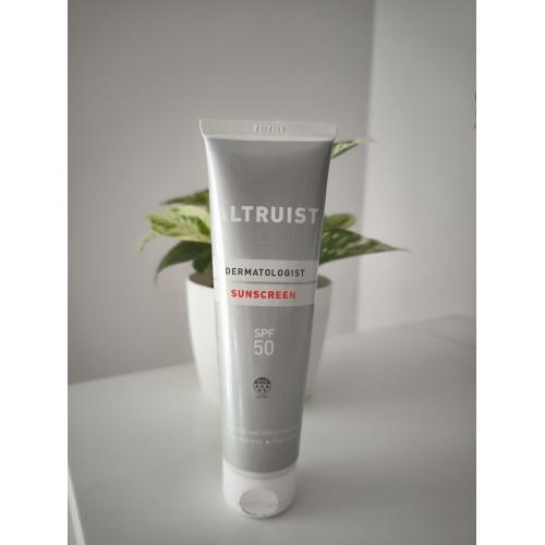 Altruist Sunscreen SPF50 (Hipoalergiczny krem do opalania twarzy i ciała) - opinie | zdjęcie do recenzji od camsornot