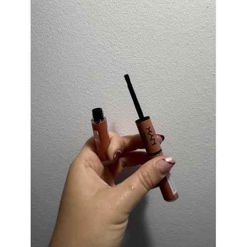 NYX Professional Makeup Shine Loud Pro Pigment (Pomadka do ust) - opinie | zdjęcie do recenzji od diosa1nefretete - 3