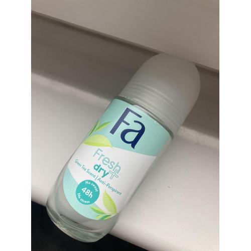 Fa Fresh & Dry, Green Tea, Roll - On (Dezodorant w kulce) - opinie | zdjęcie do recenzji od 123eliza96