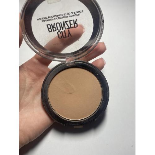 Maybelline New York City Bronzer, Bronze Powder (Puder brązujący) - opinie | zdjęcie do recenzji od Saraugc
