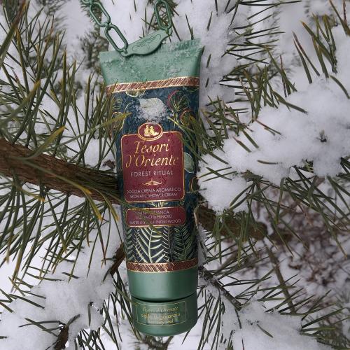 Tesori d'Oriente Forest Ritual, Doccia Crema Aromatica (Żel pod prysznic `Lilia i drzewo Hinoki`) - opinie | zdjęcie do recenzji od AnaSky
