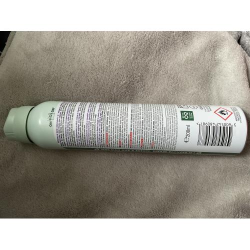 Garnier Mineral Protection 6 Floral Fresh 6 in 1 Protection Skin + Clothes Anti-perspirant Spray 48h (Antyperspirant w sprayu) - opinie | zdjęcie do recenzji od kialacm - 2