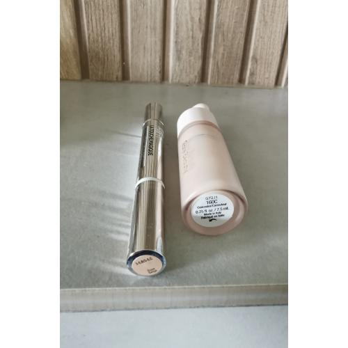 Rare Beauty Liquid Touch Brightening Concealer (Korektor w płynie) - opinie | zdjęcie do recenzji od kinguuula26 - 4