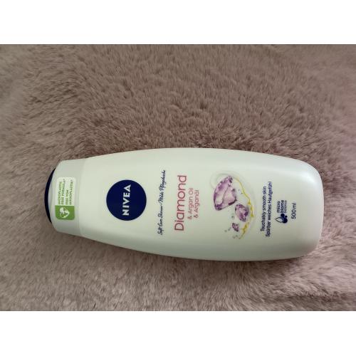 Nivea Soft Care Shower Diamond & Argan Oil (Pielęgnujący żel pod prysznic `Diament i olejek arganowy`) - opinie | zdjęcie do recenzji od kialacm - 2