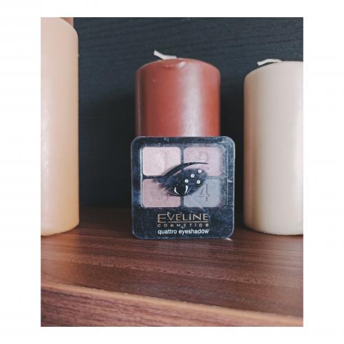 Eveline Cosmetics Quattro Eyeshadow (Poczwórne cienie do powiek) - opinie | zdjęcie do recenzji od Alezwieje - 1