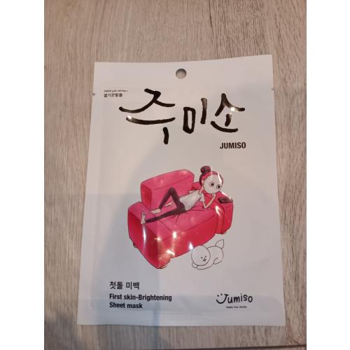 HelloSkin Jumiso, First Whitening Sheet Mask (Rozjaśniająca maska w płachcie) - opinie | zdjęcie do recenzji od LandOfBliss