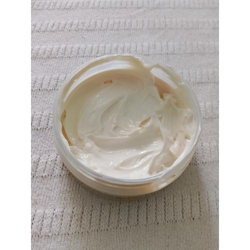 Cosmepick Vanilla , Nourishment & Regeneration Body Butter (Masło do ciała odżywczo-regenerujące `Wanilia`) - opinie | zdjęcie do recenzji od thereisbeauty - 2