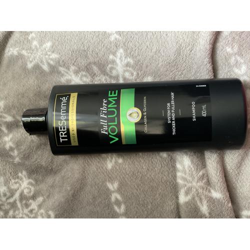 TRESemme Full Fiber Volume Shampoo (Szampon zwiększający objętość włosów) - opinie | zdjęcie do recenzji od kialacm - 1