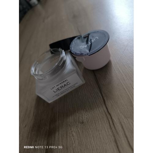 Lierac Lift Integral, La Creme Jour Raffermissante [The Firming Day Cream] (Ujędrniający krem do twarzy na dzień) - opinie | zdjęcie do recenzji od Paula516 - 1