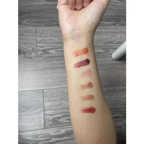 Revolution Beauty (Makeup Revolution) Re-Loaded, Newtrals 2, Eyeshadow Palette (Paleta 15 cieni do powiek) - opinie | zdjęcie do recenzji od Gabriela031099 - 1