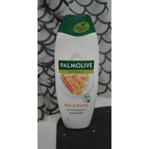 Palmolive Naturals, Milk & Honey Shower Cream Nourishing Delight (Kremowy żel pod prysznic (nowa wersja)) - opinie | zdjęcie do recenzji od optostin - 2