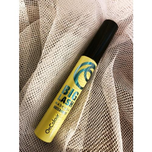 Oriflame OnColour Big Lash Mascara Waterproof (Wodoodporny tusz do rzęs) - opinie | zdjęcie do recenzji od 123eliza96 - 1