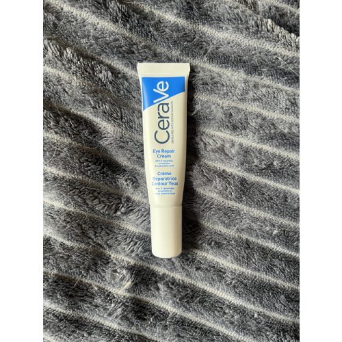 CeraVe Odbudowujący krem pod oczy - opinie | zdjęcie do recenzji od 215ef26c79f46904beba31fb9a4ca14e52aed483_66945877bcf6b - 1