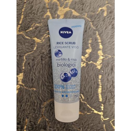 Nivea Smooth Rice Scrub (Peeling ryżowy do twarzy z BIOborówkami) - opinie | zdjęcie do recenzji od Pantera Nera